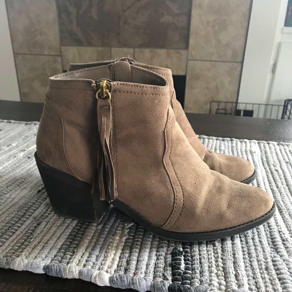 Ladies ankle boots